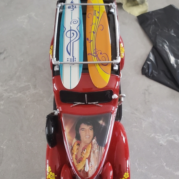 Collector Elvis Car - Picture 3 of 6